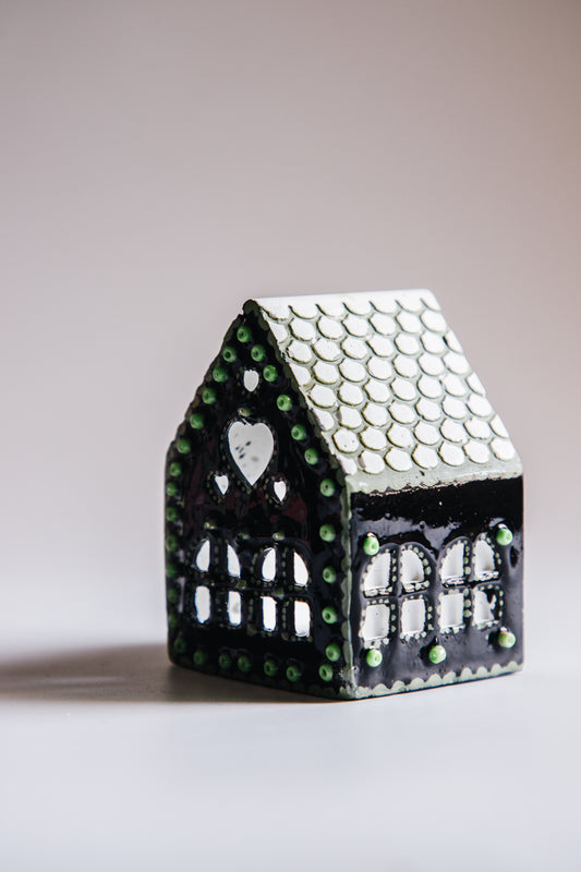 Mini House Tealight Holder (black & green)