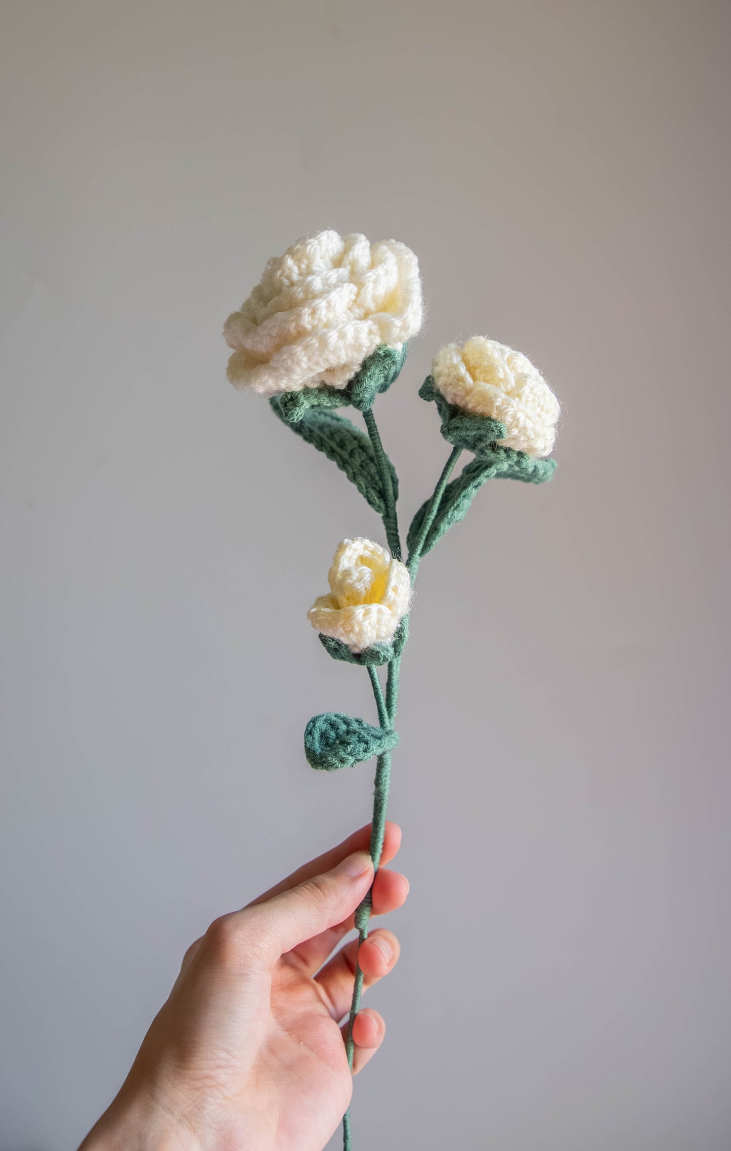 White Rose (multistem) - Forever Bloom