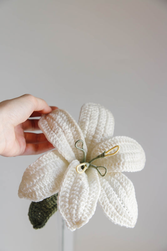 White Lily - Forever Bloom