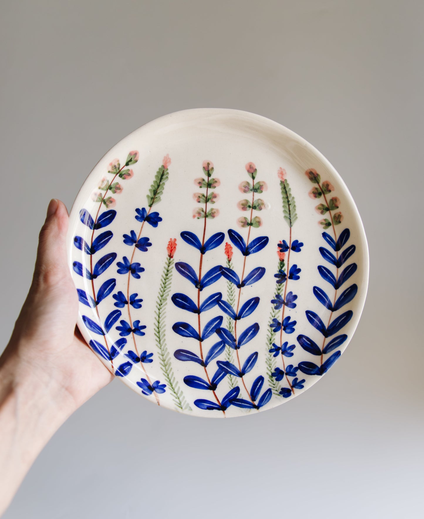 Swaying Blooms Plate